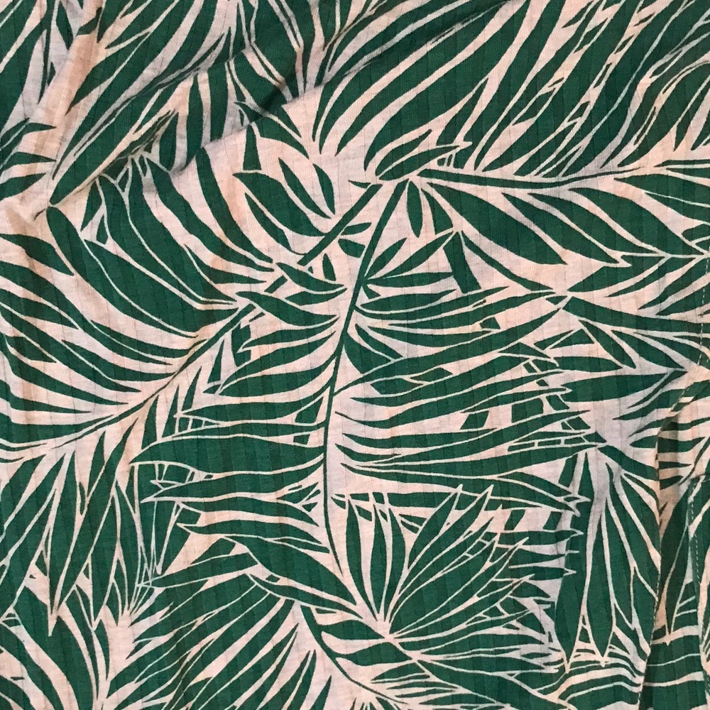 🌿LuLaRoe Sarah Cardigan - small🌿